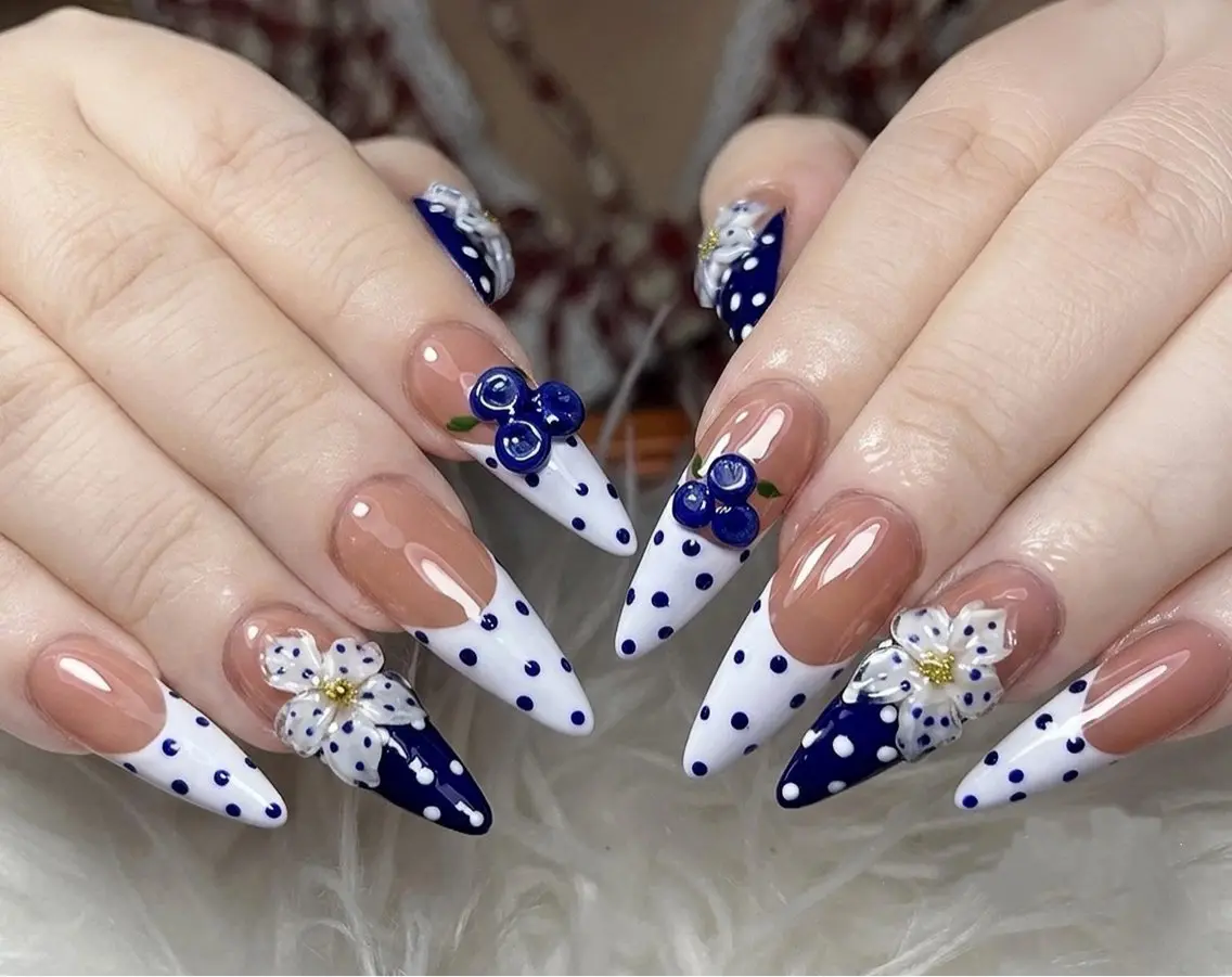 ネイル Hin Hana Nailのネイルデザイン