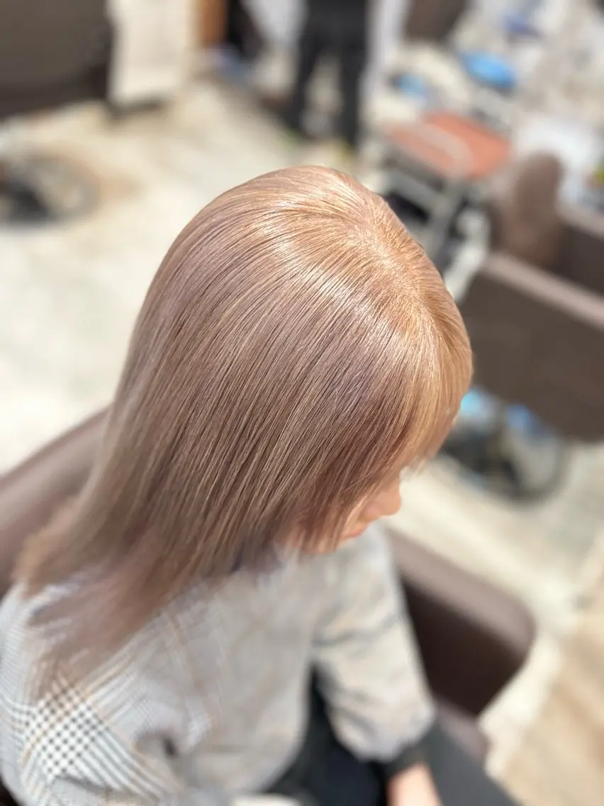 初ブリーチ大歓迎  切れ毛0エフェクトケアブリーチ+ケアカラーの写真