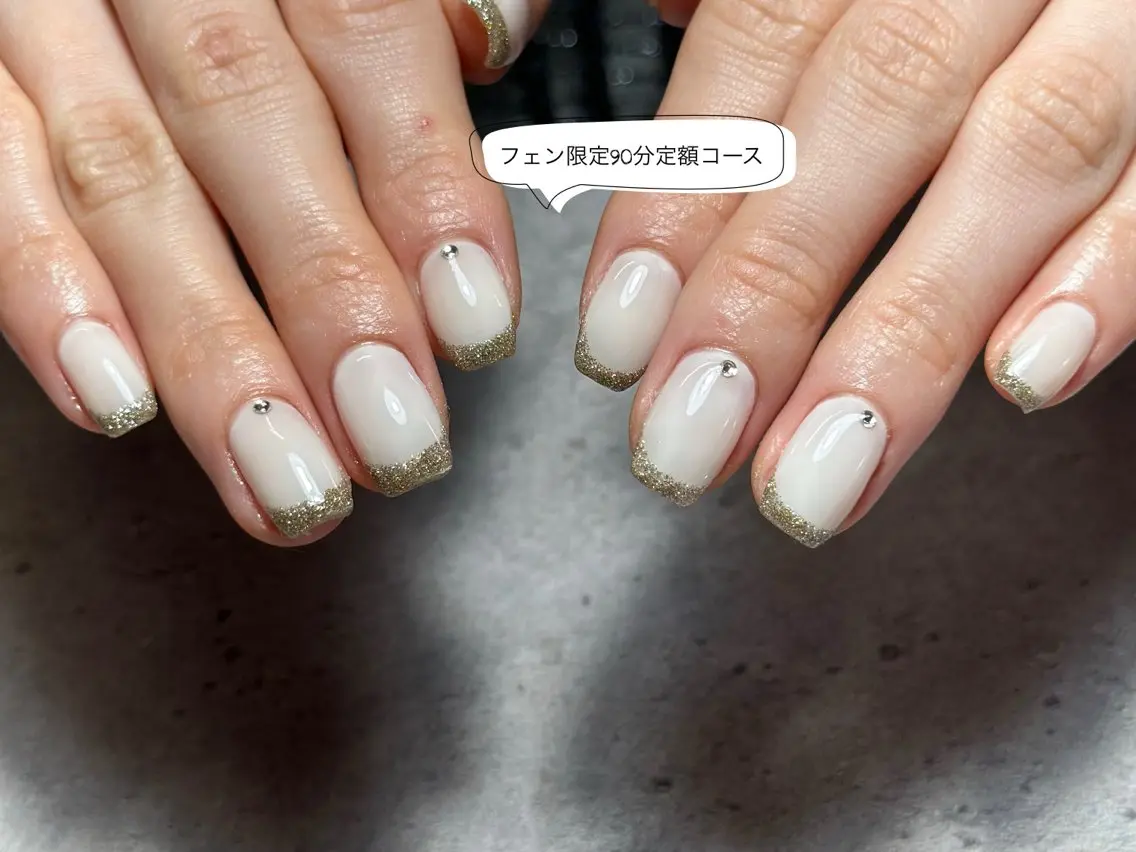 ネイル ハンドネイル 7LOOKS フェンのネイルデザイン