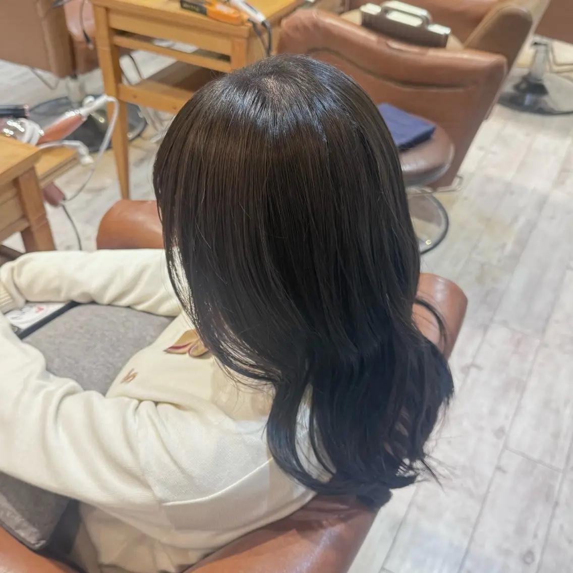 ロング 加藤 美佳のヘアスタイル