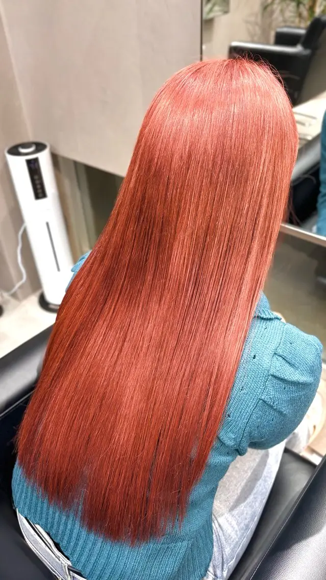 カラー 【23°】川瀬 加奈のヘアスタイル