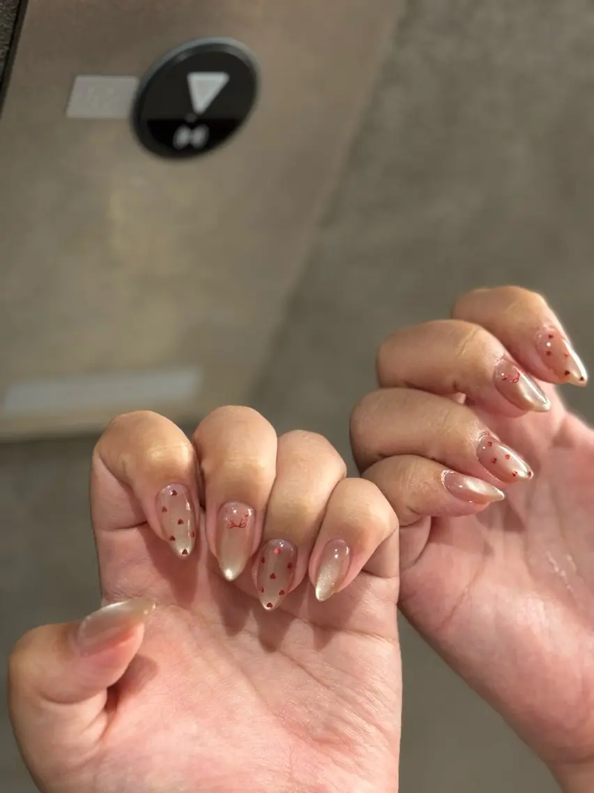 ネイル mayu 🐈‍⬛のネイルデザイン