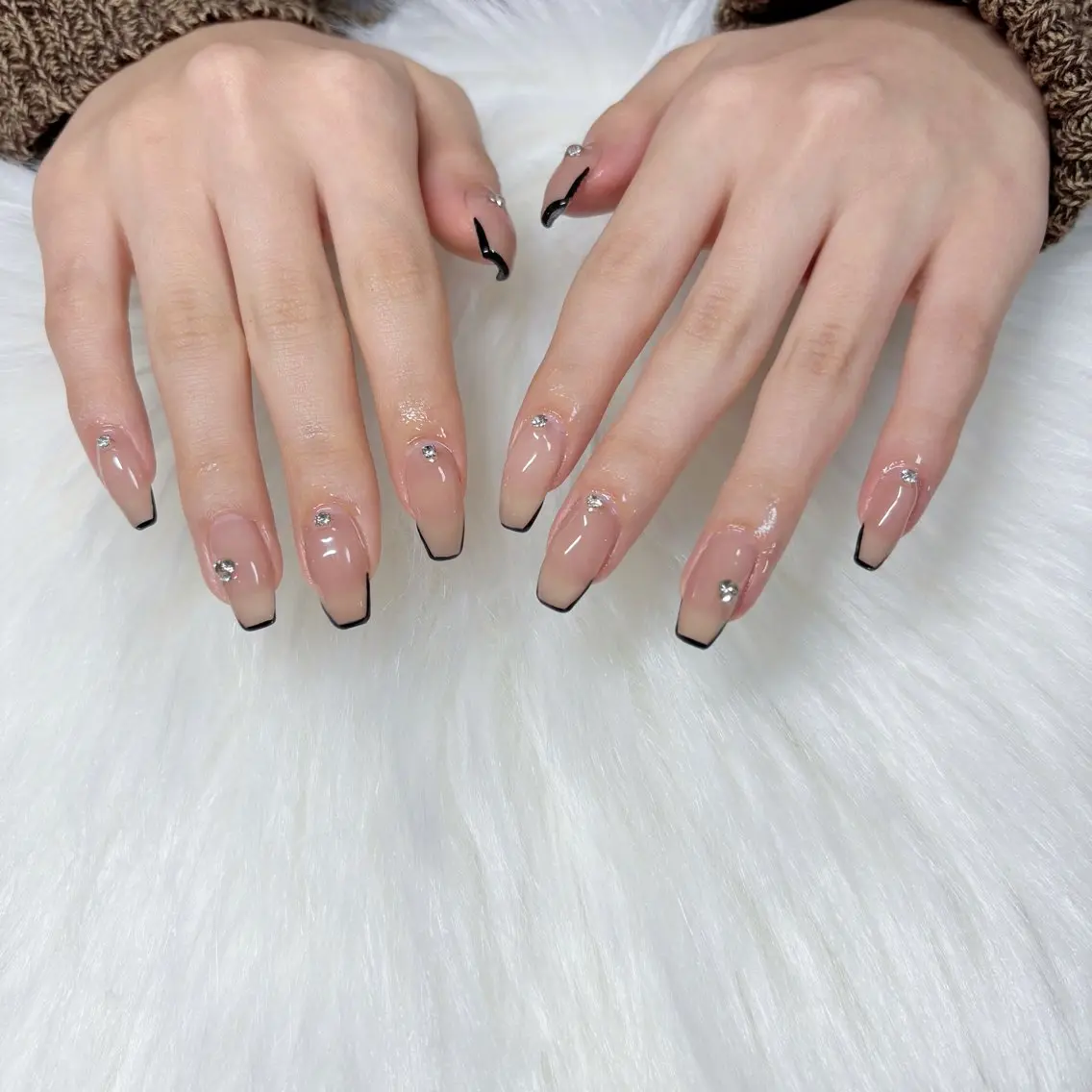 ネイル シンプルネイル TOMO. Libのネイルデザイン