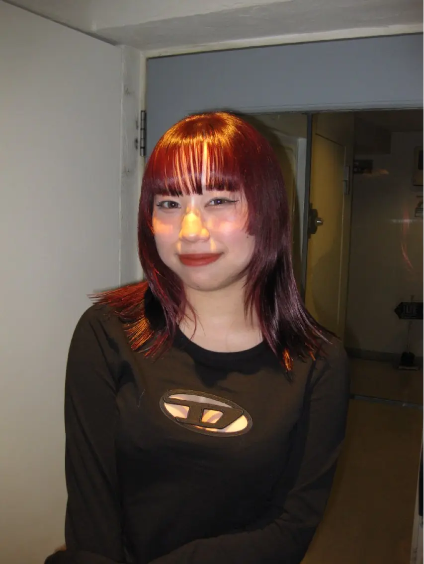 ミディアム カラー 今井 香奈恵のヘアスタイル