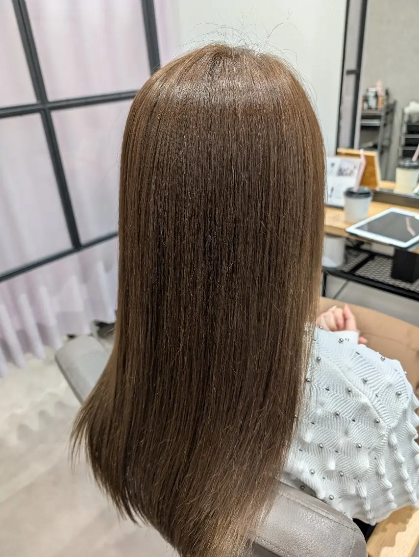 ロング カット ヘアカラー 奥山 和真のヘアスタイル
