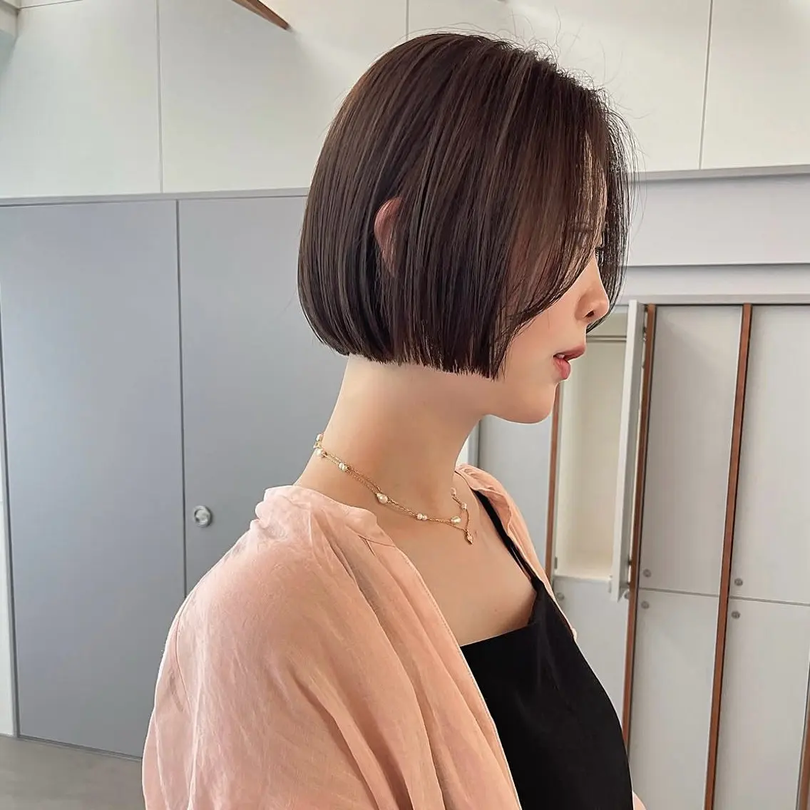 ショート カラー ベージュカラー 透明感カラー ダブルカラー ボブ 履歴回収❎ブリーチ/ レイヤーボブ🪄aiのヘアスタイル