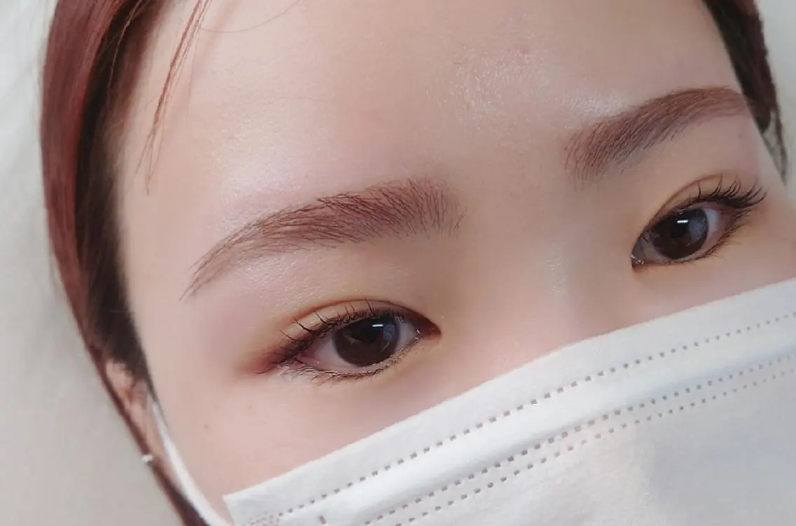 マツエク・マツパ メンズ アイブロウ 眉カラー NAZ 表参道 Tomokoのマツエク・マツパデザイン