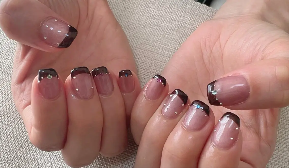 ネイル t. yoshizawaのネイルデザイン