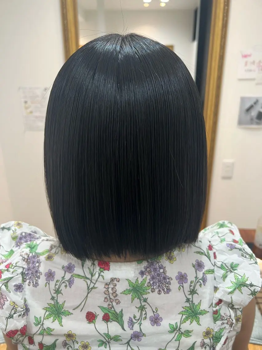 ミディアム 縮毛矯正 刀根 梓織のヘアスタイル