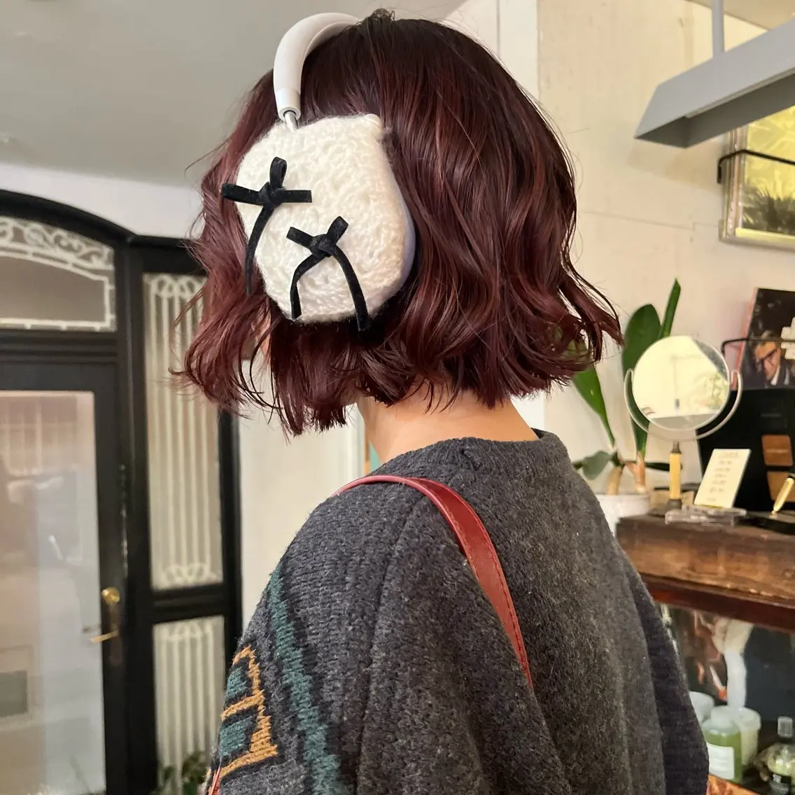 ショート カラー レッドカラー レイヤー/ベージュ mikuのヘアスタイル