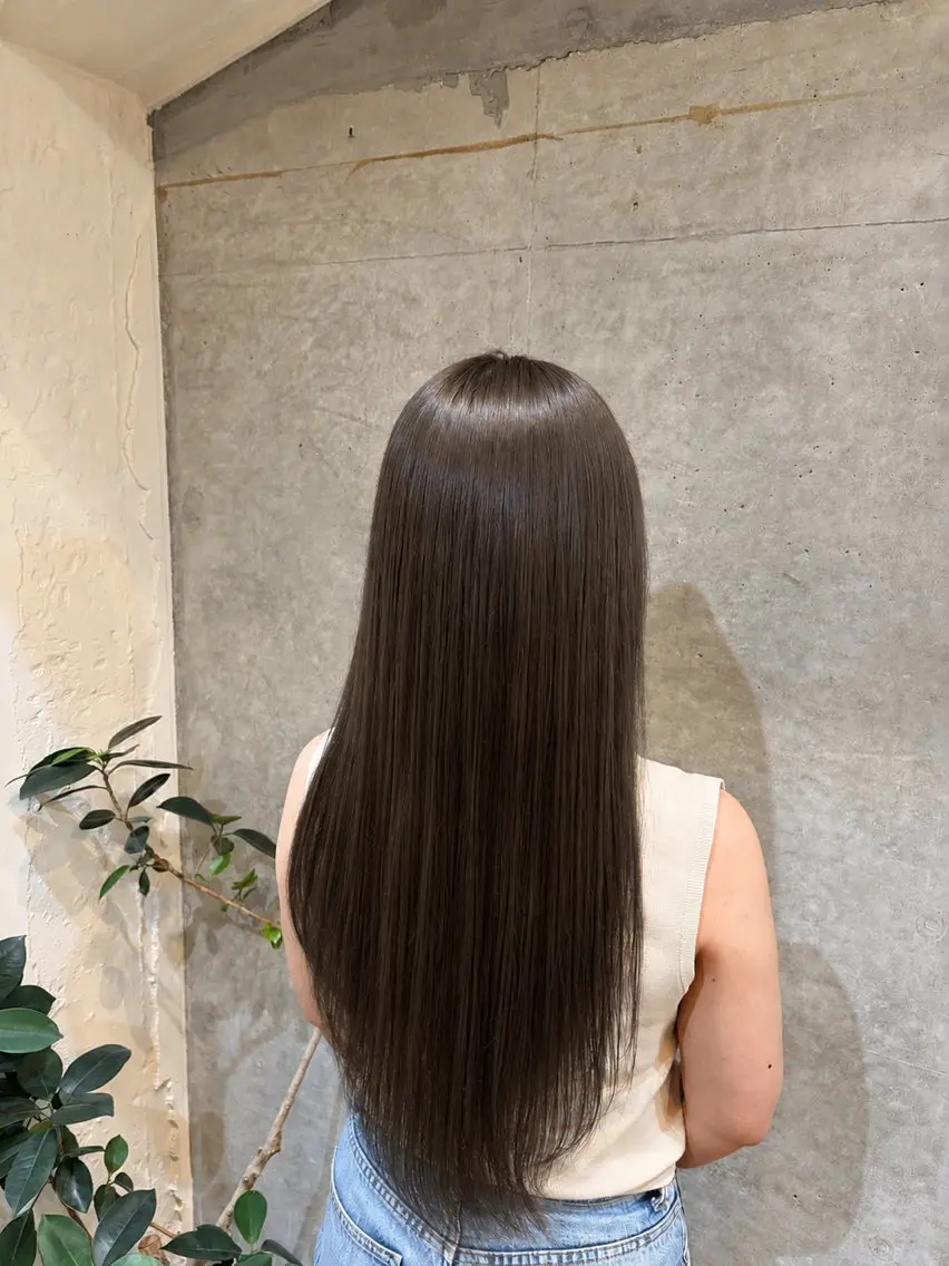 ロング ヘアカラー トリートメント Rimu / Belle新宿のヘアスタイル