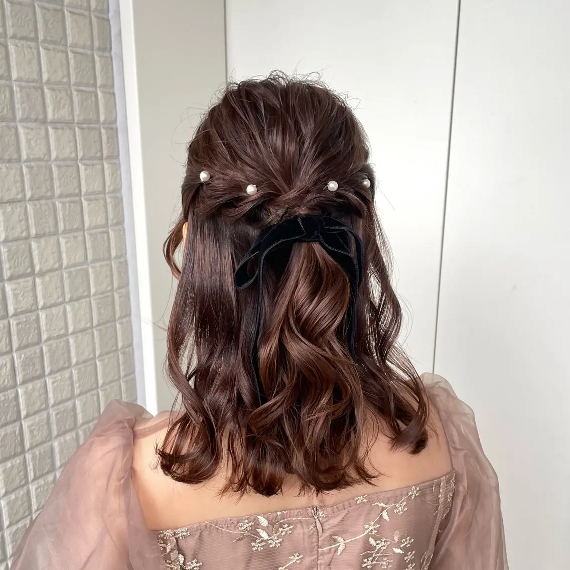 ヘアアレンジ ハーフアップ ヘアセット 銀座：似合わせカラー オリーブ🫒アレンジのヘアスタイル
