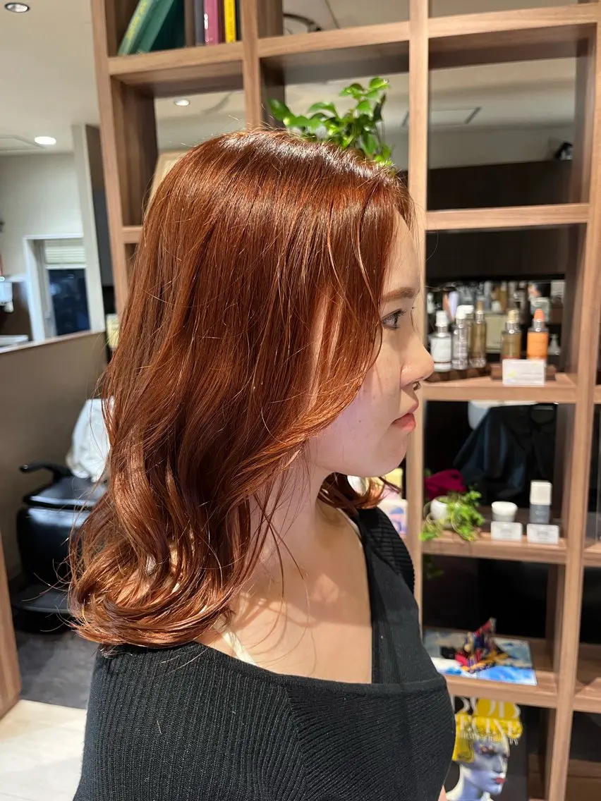セミロング カラー ブリーチ ダブルカラー ブリーチなしカラー オレンジ dogstar小林諒 パーマ/レイヤーのヘアスタイル