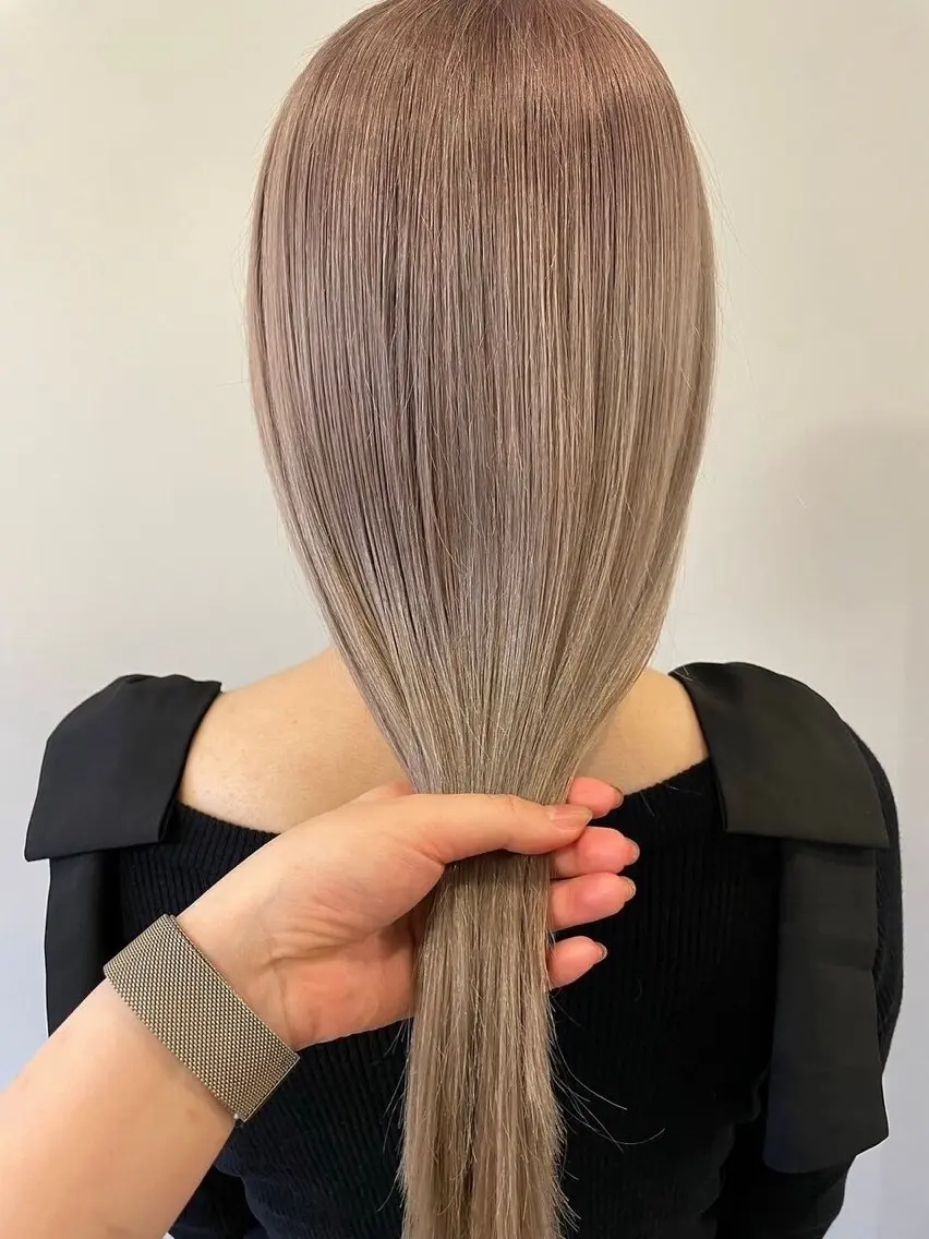 カラー バレイヤージュ ブリーチ ケアブリーチ ダブルカラー ハイライトカラー ❤️ショートカット ・顔周りカット❤️のヘアスタイル