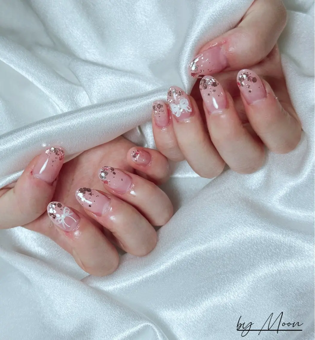 ネイル Moon Nailsのネイルデザイン