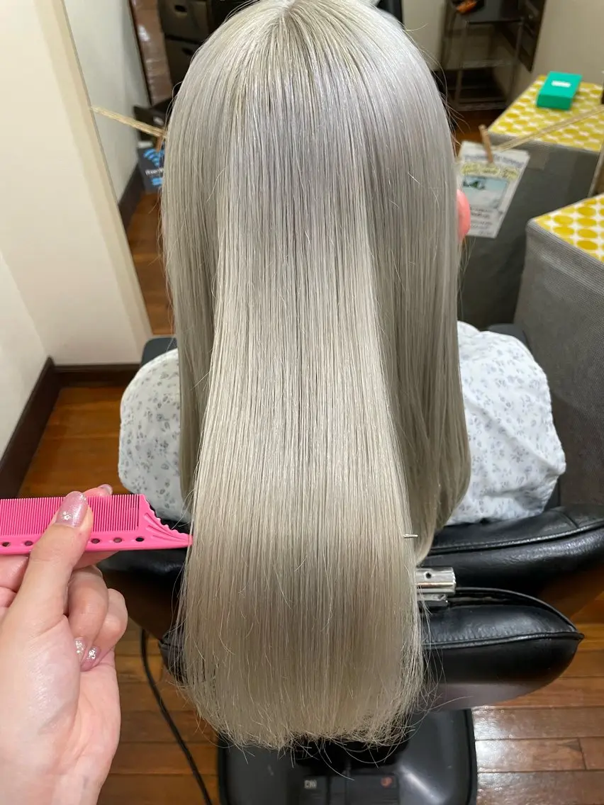 【💖NEW💖】最強コスパ🔥自分の髪じゃない😳⁉️と話題最高級うる艶髪質改善トリートメント✨️の写真