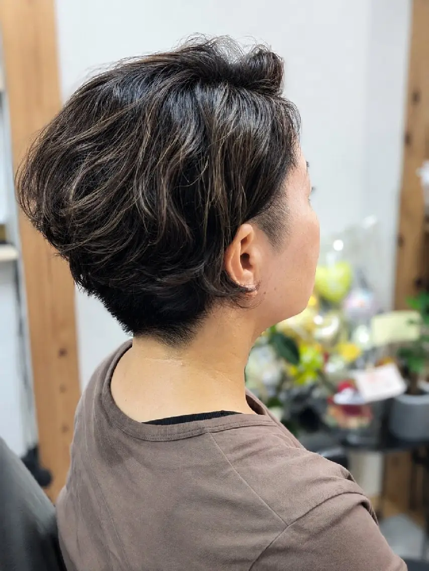 ショート カラー パーマ カット ヘアカラー トリートメント 浜松/篠原町 ハリコシ艶カラーのヘアスタイル