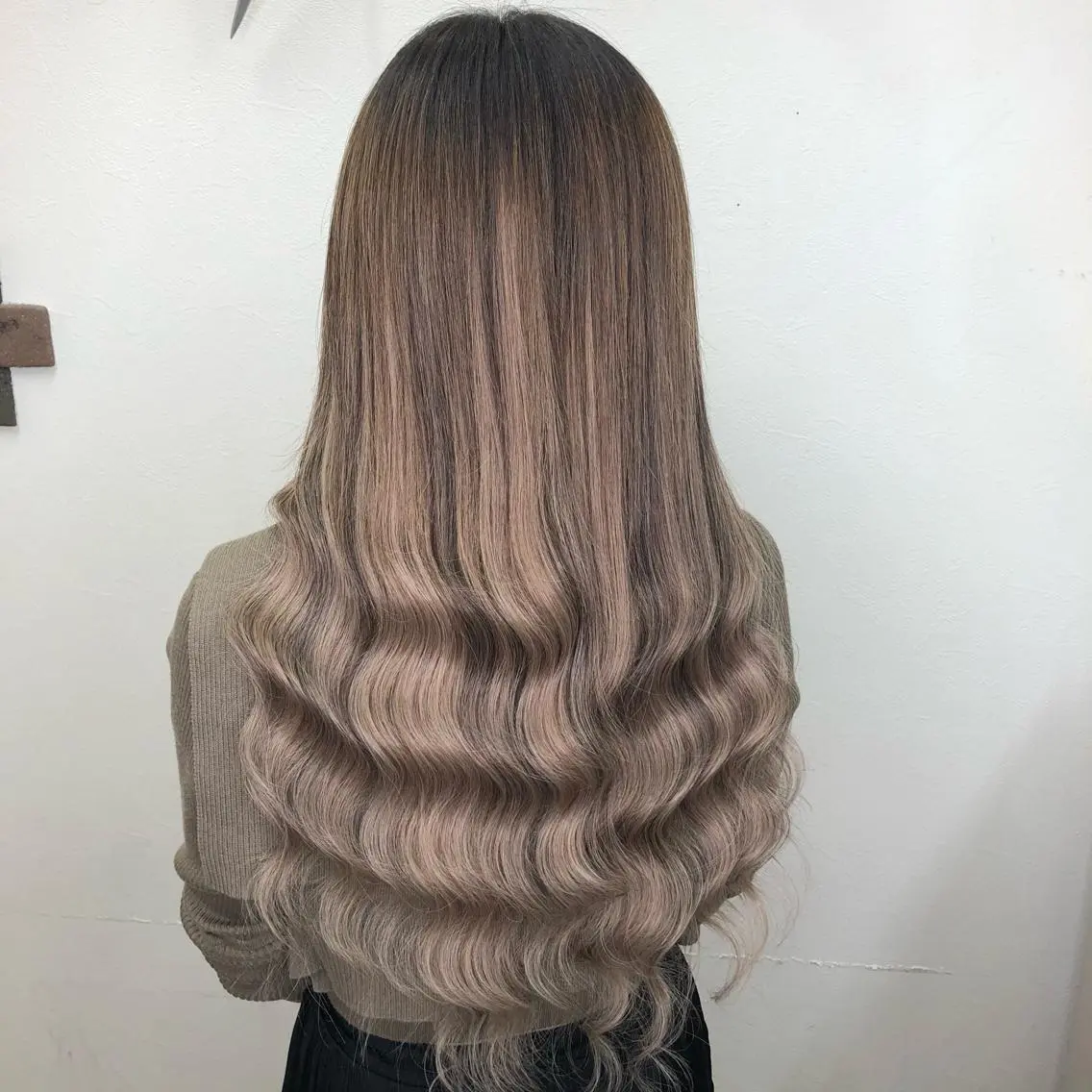 ロング カラー エクステ MAKO ❤️🔥NEXTのヘアスタイル