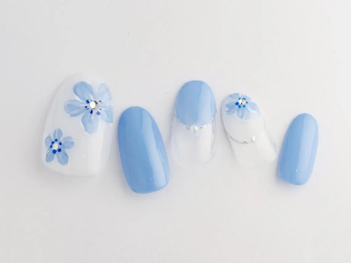 ネイル 💗🪽Tiary Nail🪽💗のネイルデザイン