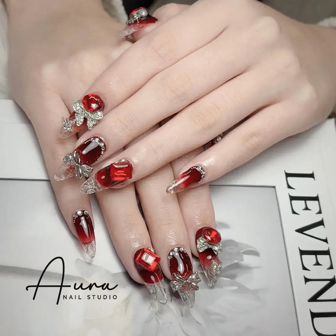 ネイル ハンドネイル Riko Nail 2kのネイルデザイン