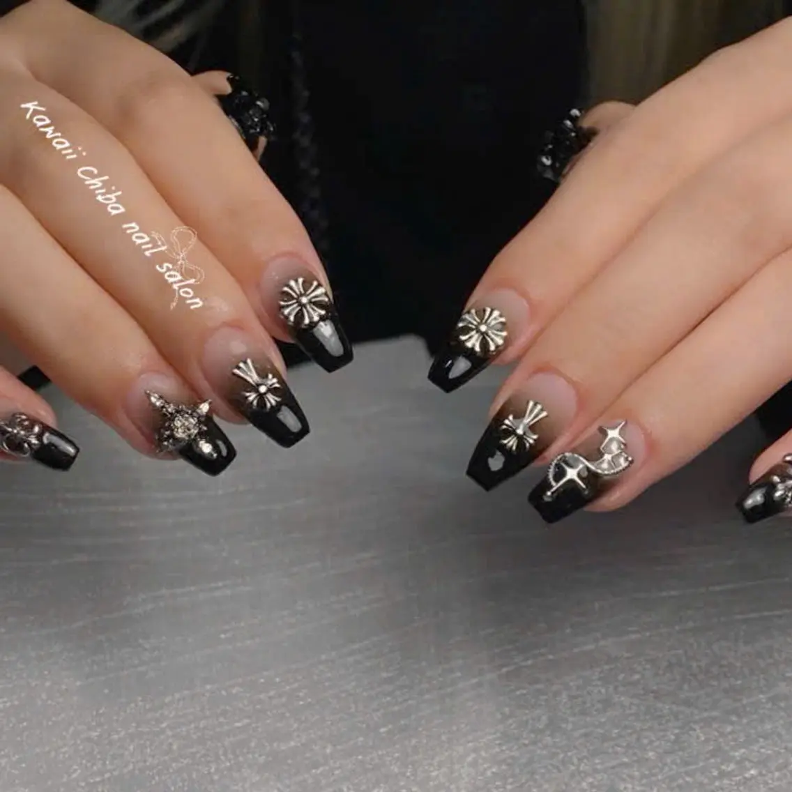 ネイル チークネイル ドット フットネイル フレンチネイル グラデーション Kawaii _Nailのネイルデザイン