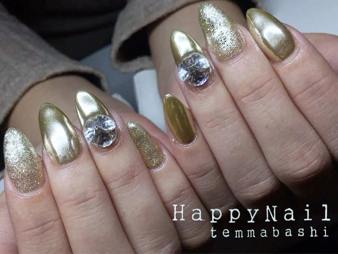 ショート ミディアム セミロング ネイル ミラーネイル ストーンネイル Happy Nailのネイルデザイン