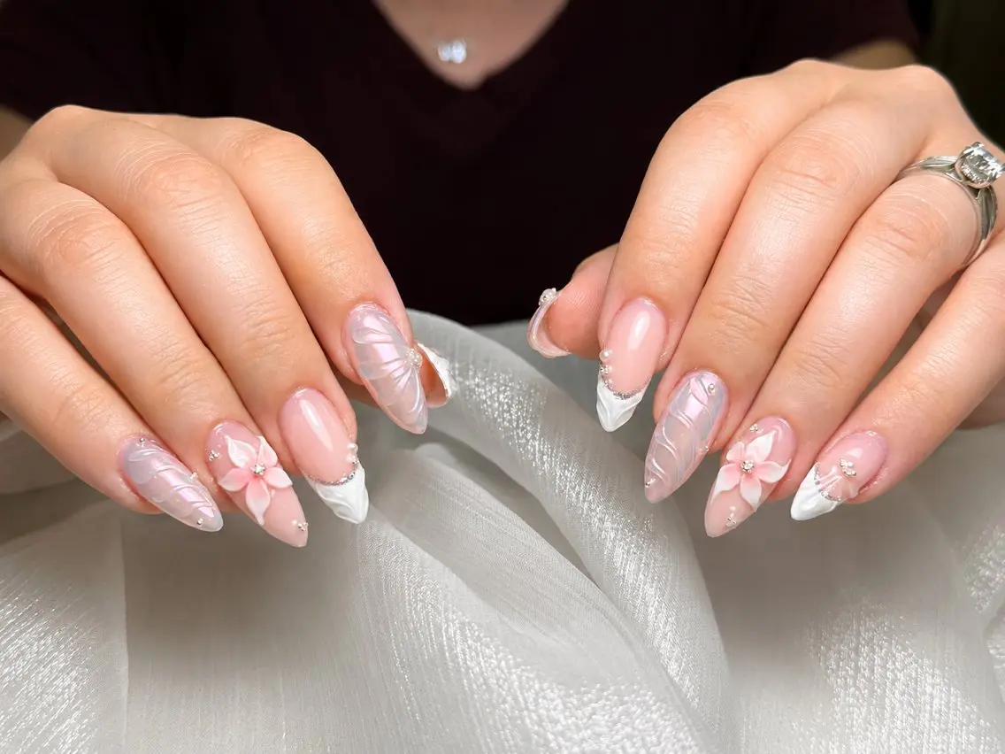 ショート Pono  Nailsのネイルデザイン