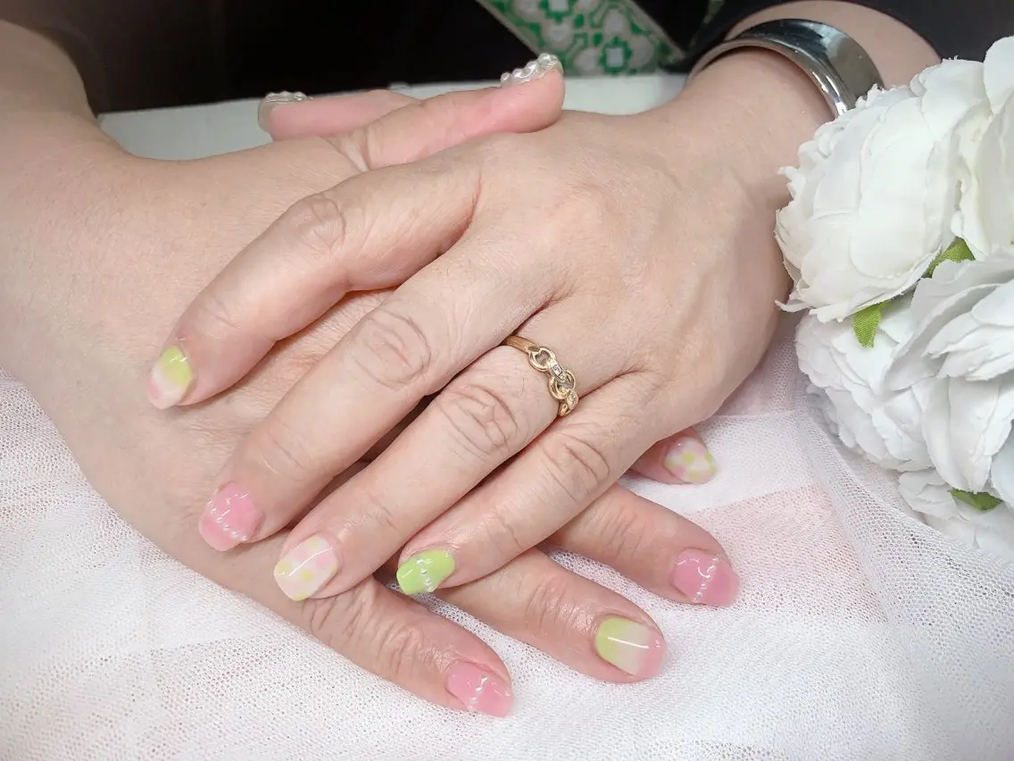 ネイル ハンドネイル Kira Nail 🍀AOのネイルデザイン