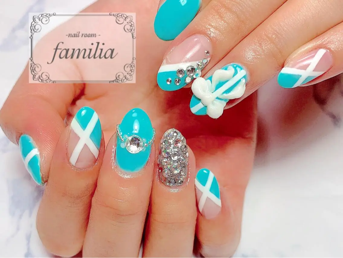 ネイル アートネイル -nailroom- familiaのネイルデザイン