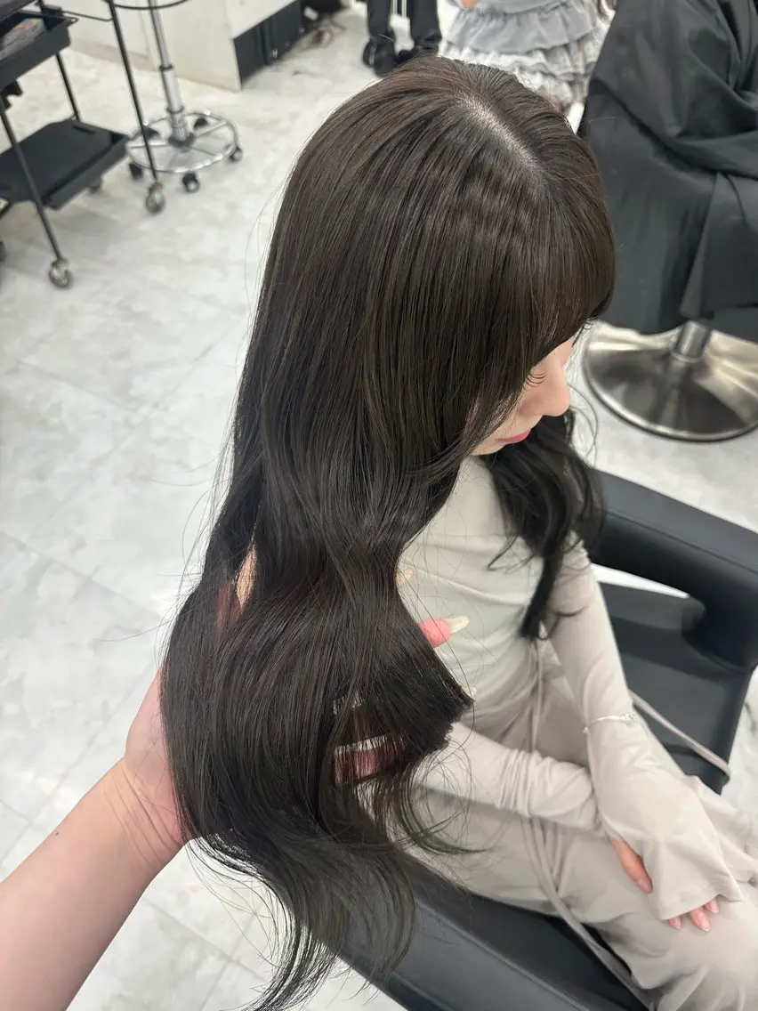 ロング カラー ヘアアレンジ カット ヘアカラー トリートメント 大人っぽ中韓レディ ヘア🤍MAOのヘアスタイル