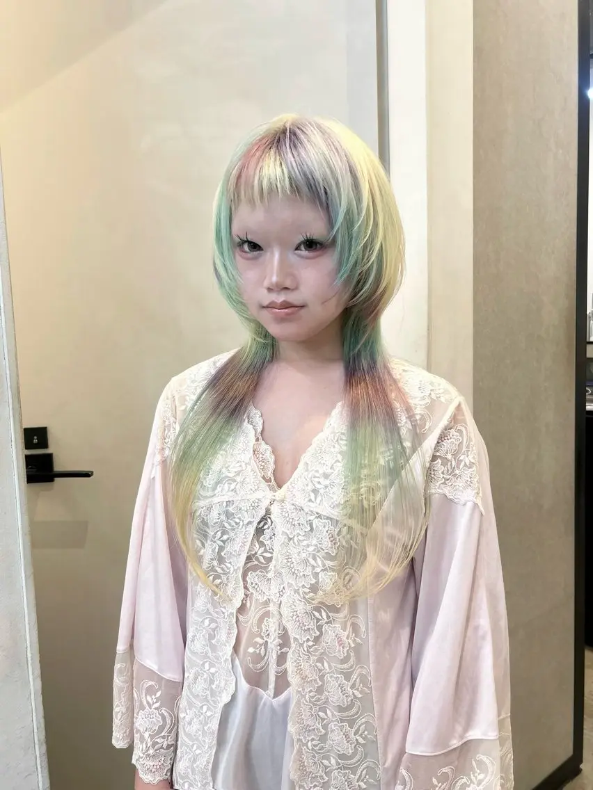 ロング カラー ハイトーンカラー レイヤーカット レイヤーカット♡ のぐちまおのヘアスタイル
