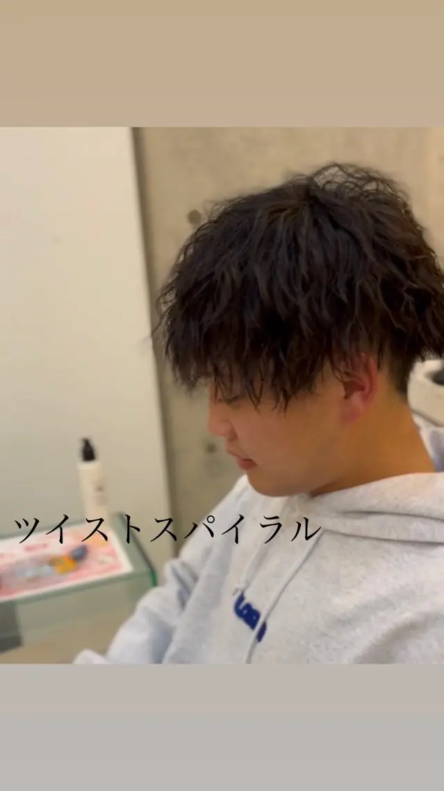 パーマ メンズ カット ヘアカラー パーマ 似合わせカット暖色 カラーhiyonaのヘアスタイル