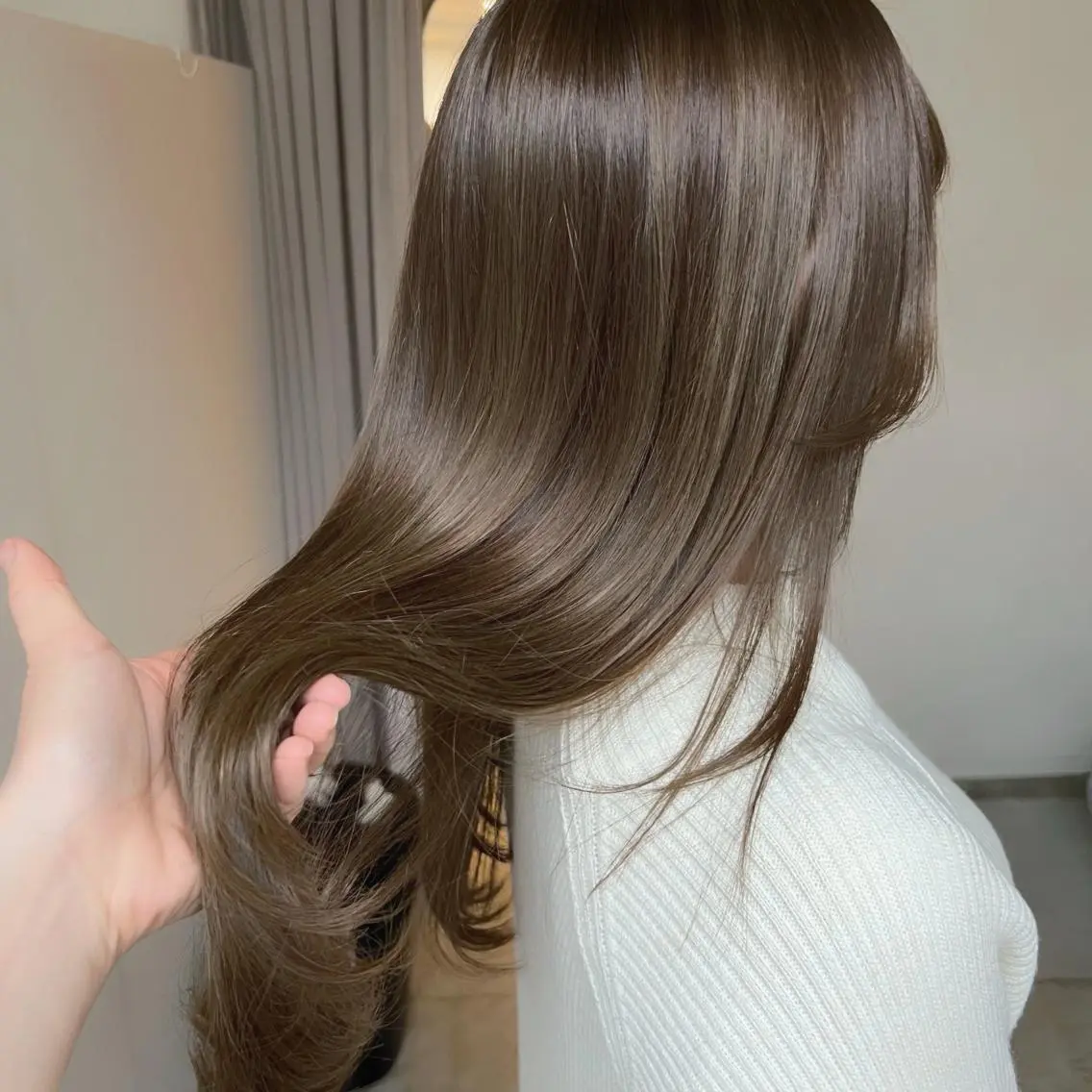 カラー カット ヘアカラー コトミ 韓国／ボブのヘアスタイル