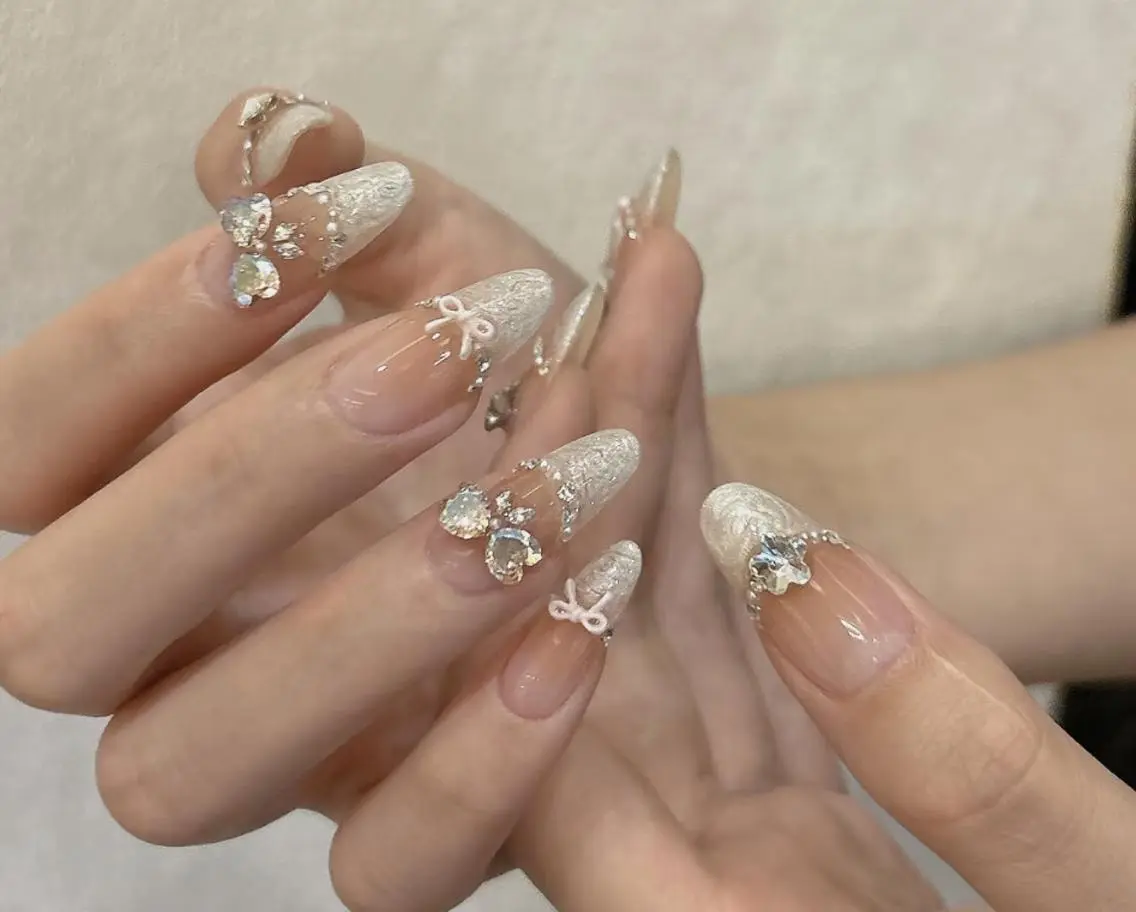 ネイル ハンドネイル 🎀 NaNa_nailのネイルデザイン
