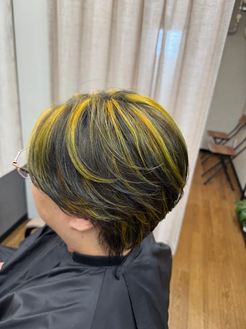 カラー メンズ メンズハイライト ハイライトカラー カット ヘアカラー トリートメント TELA HAIR 幕張本郷店　澤田のヘアスタイル