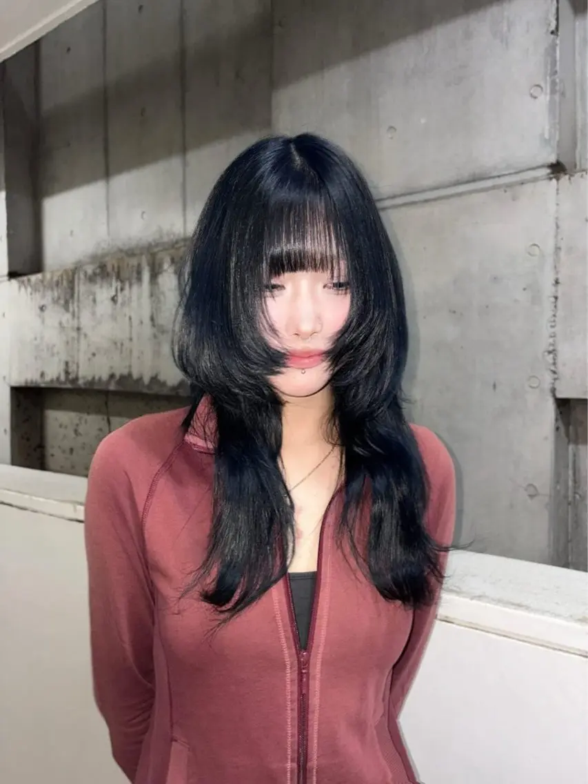 セミロング カラー ⚜️ダブルカラー／ ナダショウタロウ⚜️のヘアスタイル