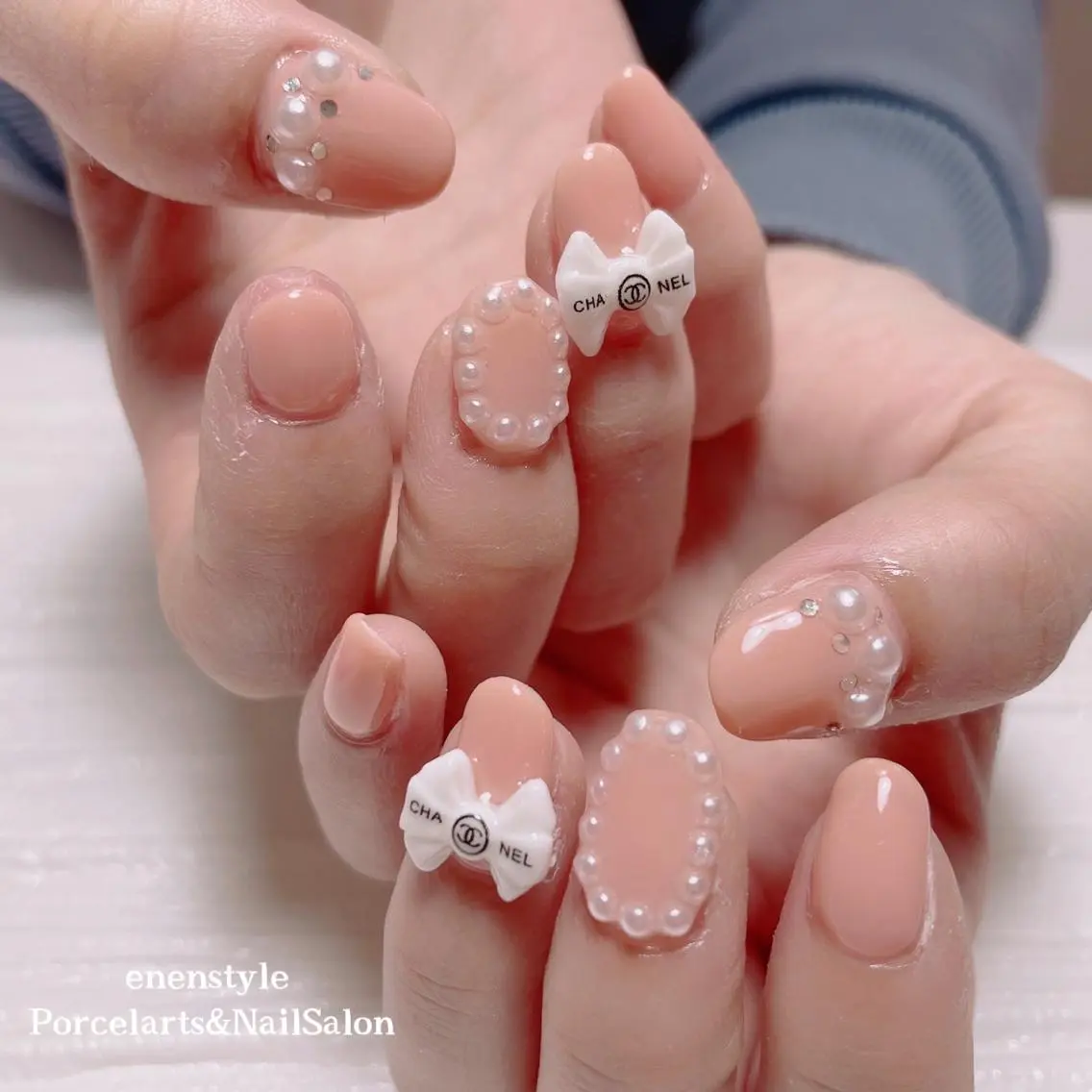 ミディアム ネイル 🐾enen style 🐾のネイルデザイン