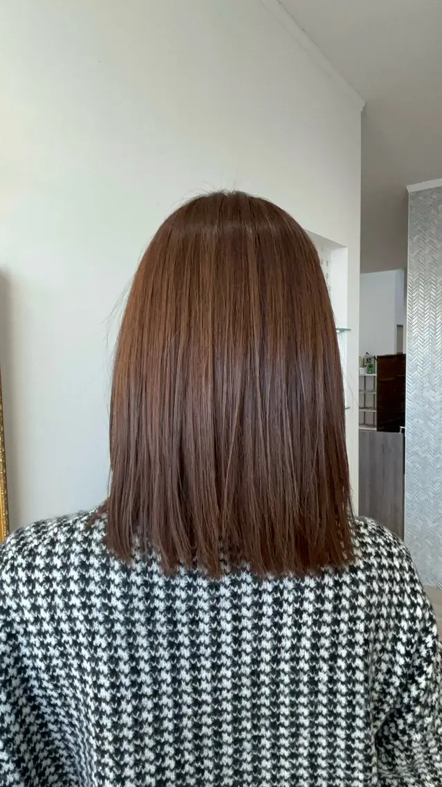 セミロング カラー ブラウンカラー 透明感カラー 🫧おおにし みか🫧のヘアスタイル