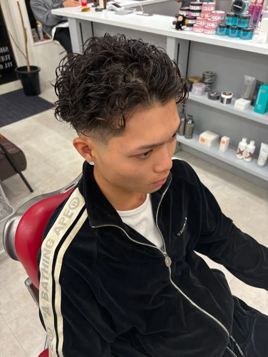 ショート パーマ メンズ カット パーマ 本間 颯太のヘアスタイル