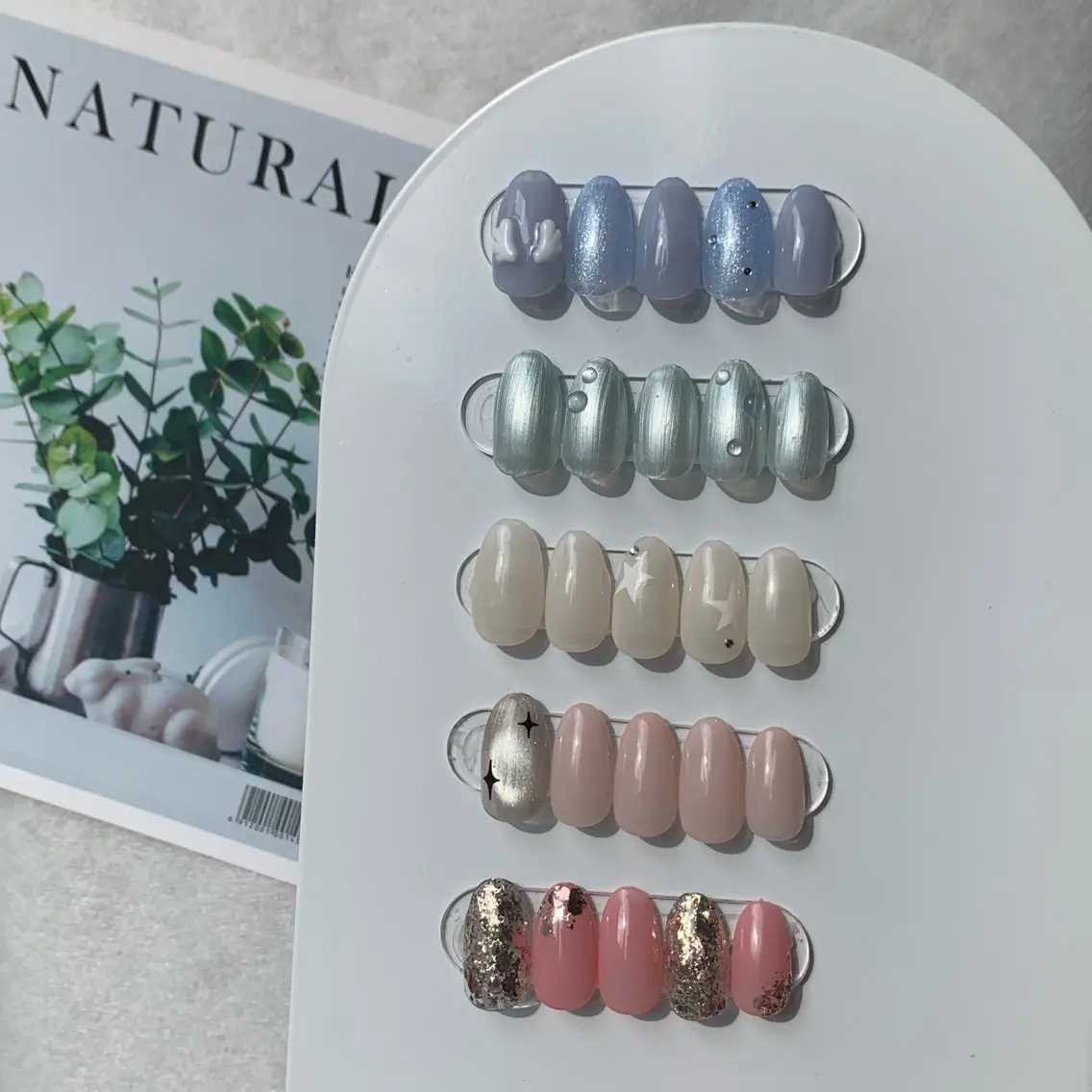 ネイル 長さ出し グラデーション 韓国ネイル ラメ(グリッター) ラメグラデーション ハンドネイル M2 BEAUTY アスカのネイルデザイン