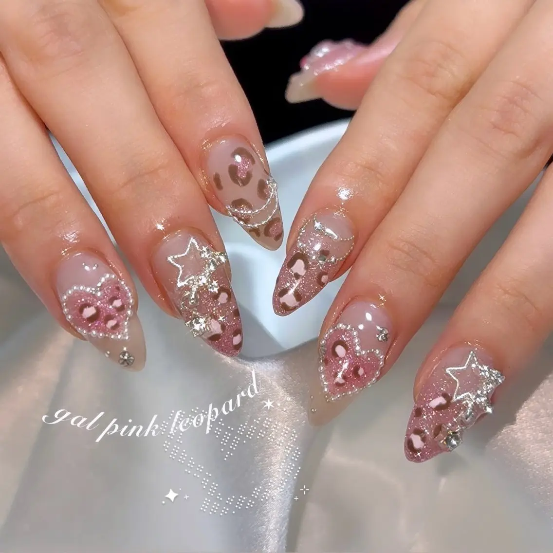 ネイル ハンドネイル Blanche mimi.u_aのネイルデザイン