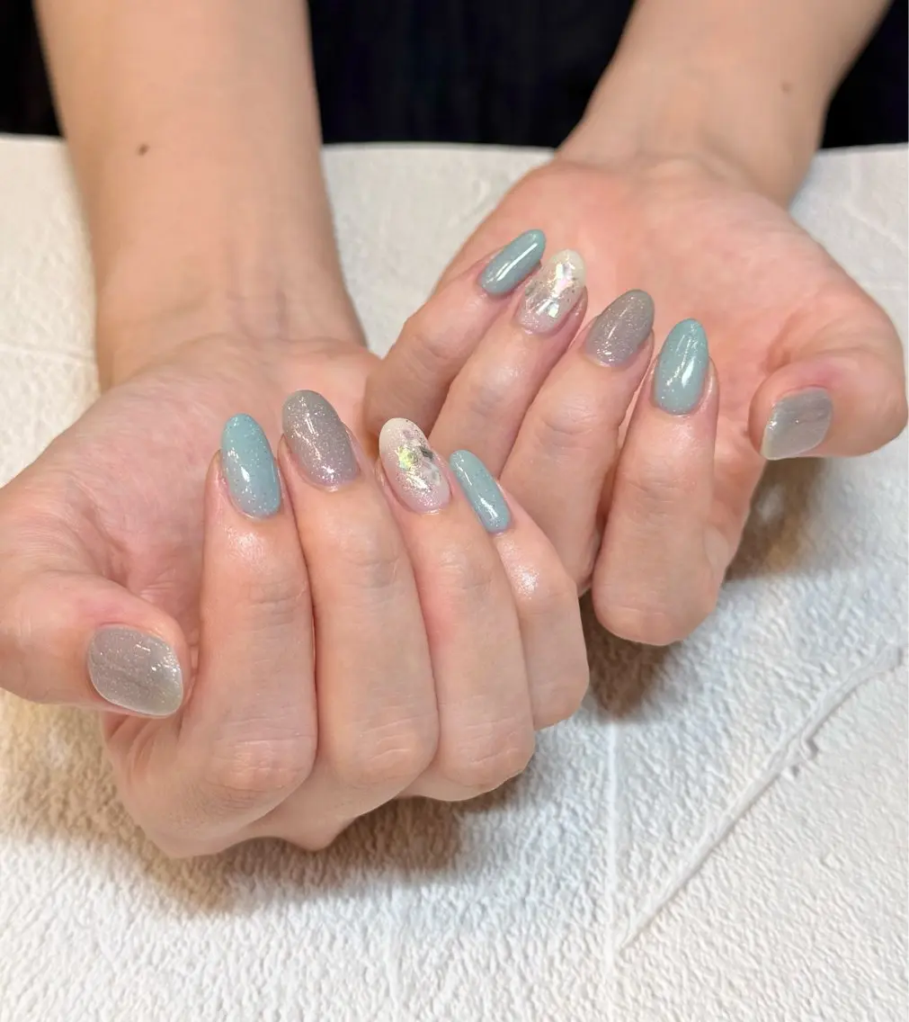 ネイル シンプルネイル Nail Rea 🫧ayaka🫧のネイルデザイン