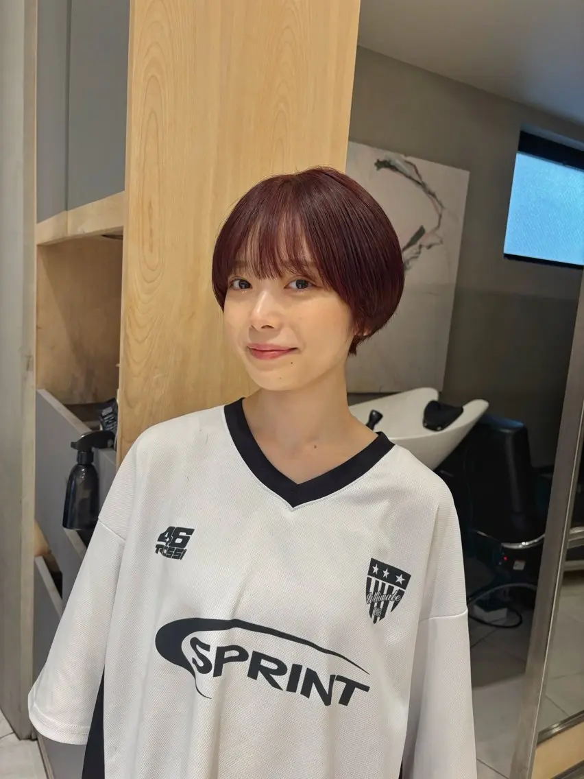 ショート カラー ヘアアレンジ ブリーチ ダブルカラー ブリーチなしカラー レッドカラー ショートヘア ヘアカラー トリートメント ヘアセット 艶髪/レイヤーカット 🐣misakiのヘアスタイル