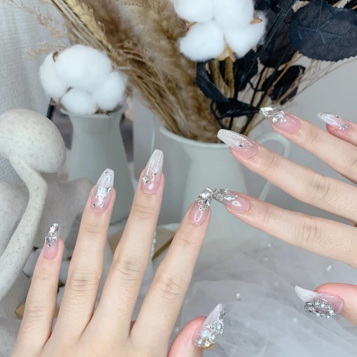 ネイル ハンドネイル DG nailのネイルデザイン