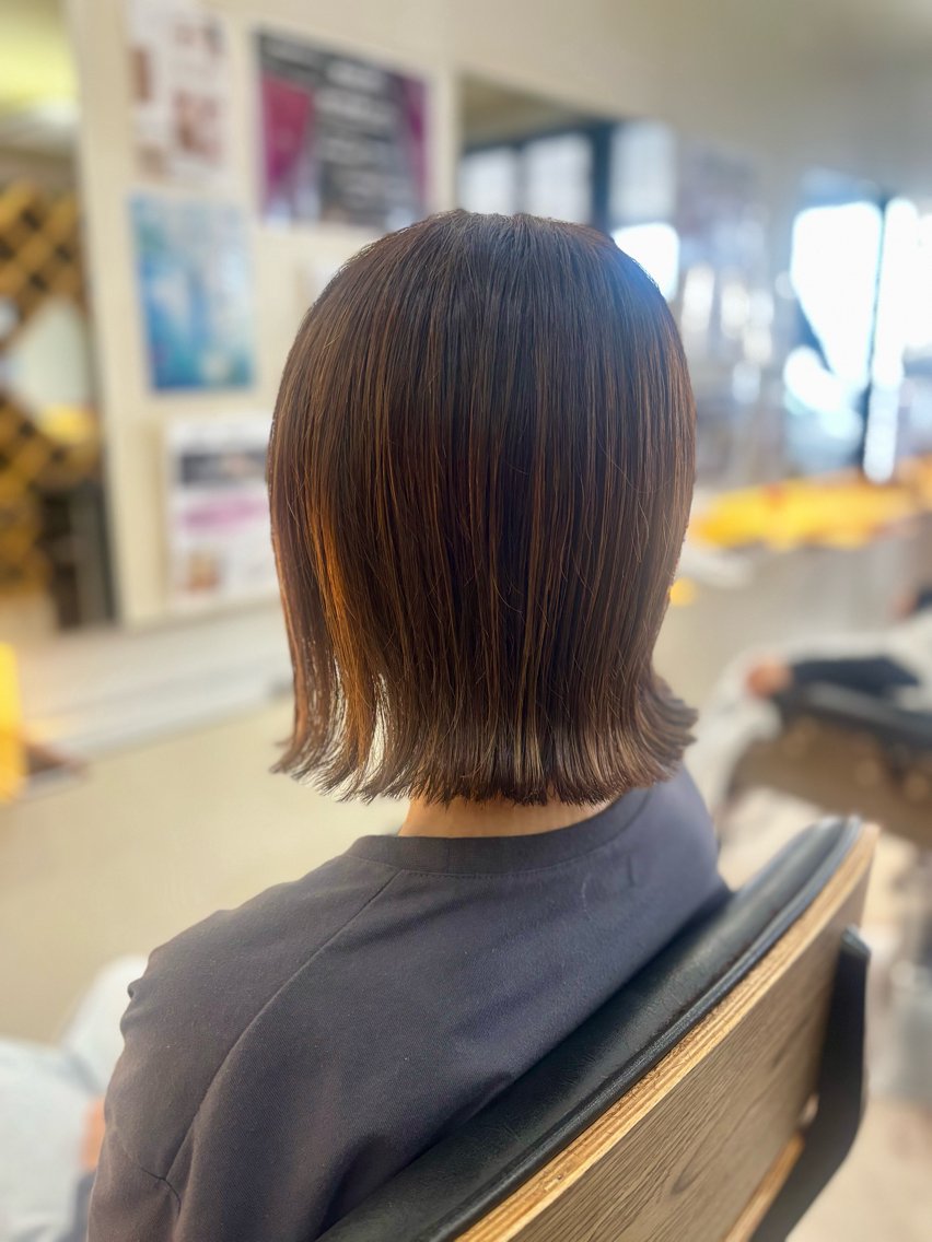 ショート ボブ カット ヘアカラー 沖野 愛恵のヘアスタイル