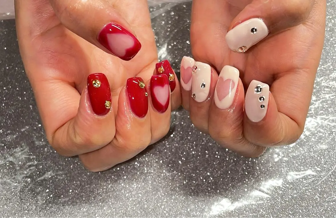 ネイル ハンドネイル VIERU 🌈🎀💖のネイルデザイン