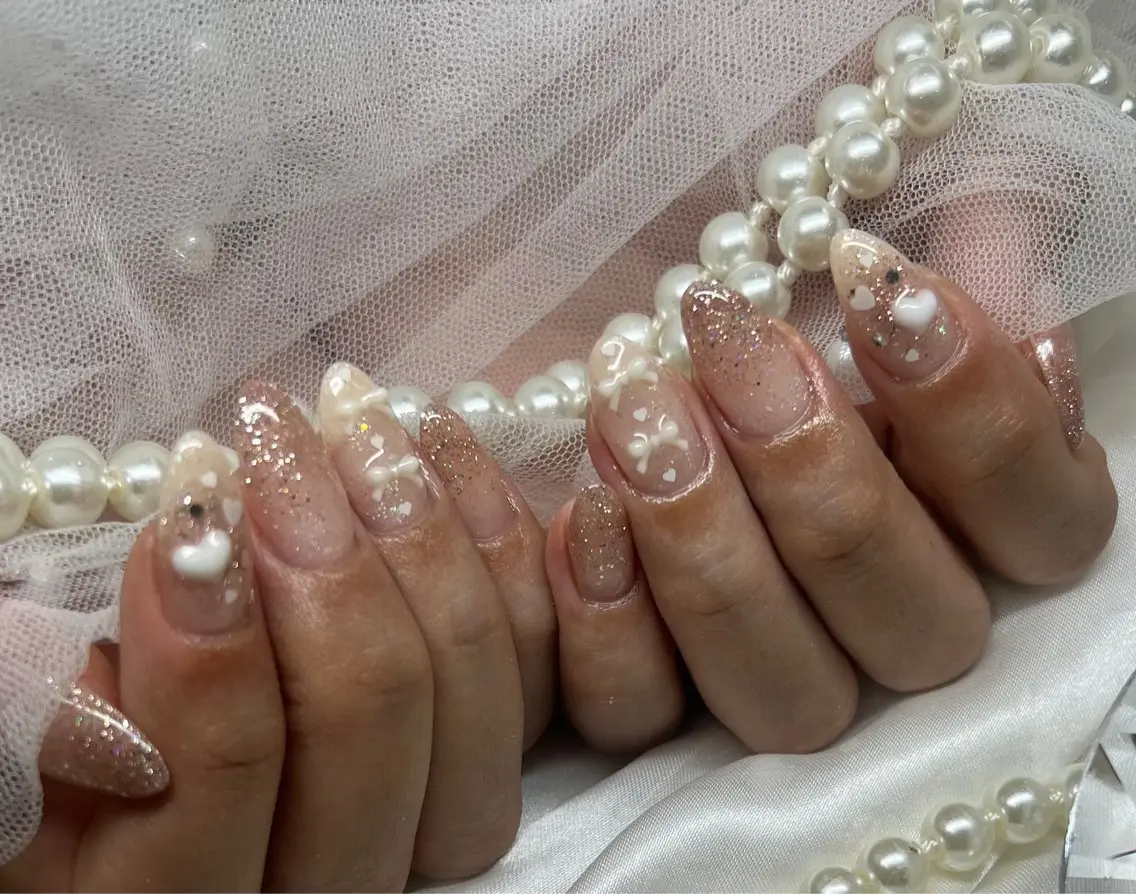 ミディアム ハンドネイル Ange Nailistのネイルデザイン