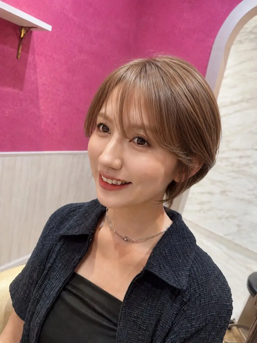 ショート トリートメント 平川友理💘 似合せカットカラーのヘアスタイル