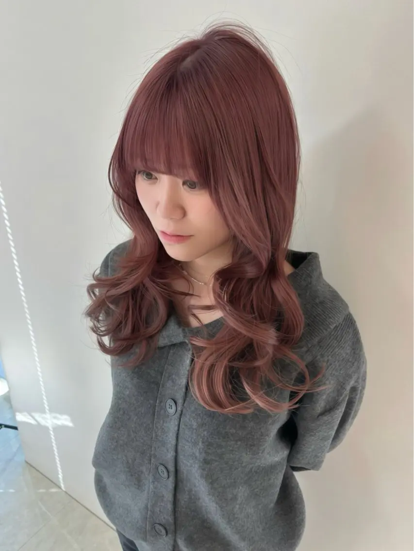 ロング カラー Ryo/ベージュ /レイヤーカットのヘアスタイル