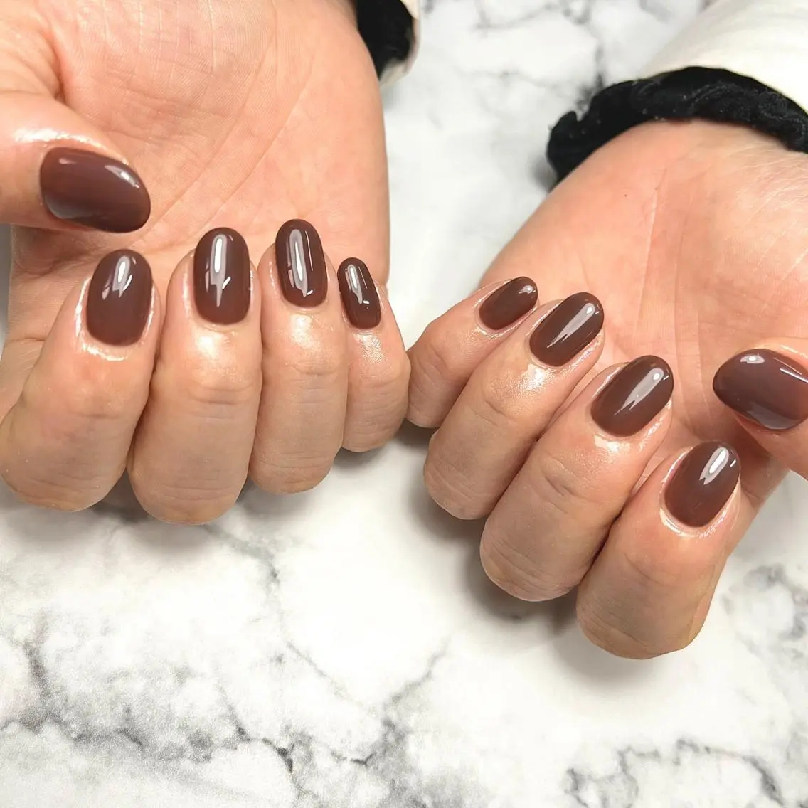 ネイル ブラウン 持ち込み ワンカラーネイル ショートネイル シンプルネイル ハンドネイル NAIL NOWのネイルデザイン